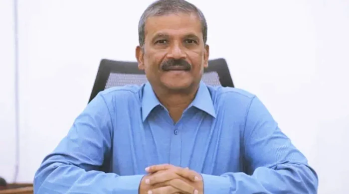 আসিফ নজরুল